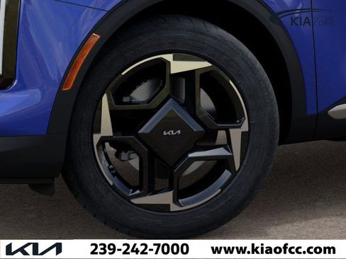 New 2026 Kia Sportage EX image 9