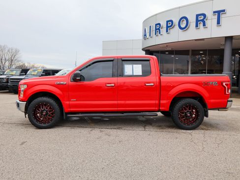 Used 2017 Ford F150 XLT w/ Equipment Group 302A Luxury image 2