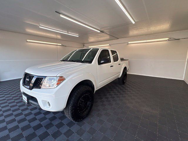 Used 2021 Nissan Frontier SV w/ Midnight Edition Floor Mats AWD/4WD image 9