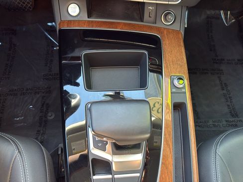 Used 2023 Audi Q5 2.0T Premium w/ Convenience Package image 24