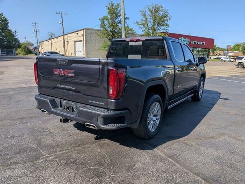 Used 2023 GMC Sierra 1500 Denali w/ Technology Package AWD/4WD image 5