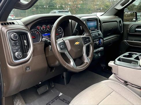 Certified 2022 Chevrolet Silverado 1500 LT image 15