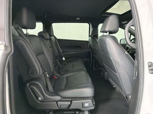 Used 2024 Honda Odyssey Sport image 30