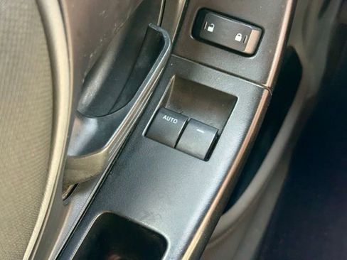 Used 2010 Ford Ranger XLT image 16