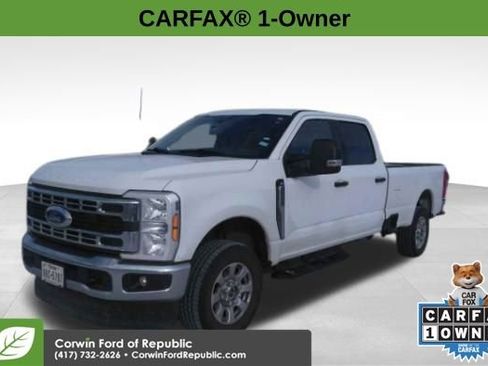 Used 2024 Ford F250 XLT image 2