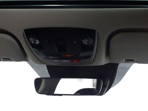 Used 2022 Kia Sorento EX w/ Panoramic Sunroof Package image 32