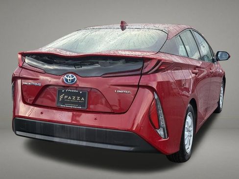 Used 2020 Toyota Prius Prime Limited image 5