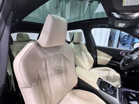 Used 2026 BMW X3 xDrive30 w/ Convenience Package image 26