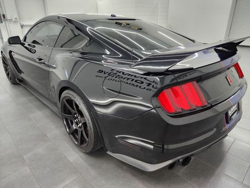 Used 2016 Ford Mustang Shelby GT350R w/ GT350R Equipment Group 920A image 6