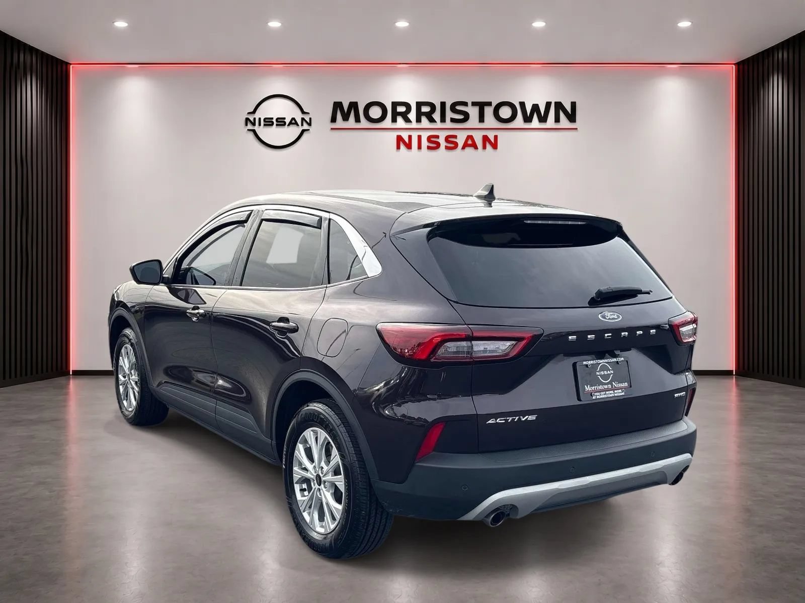 Used 2023 Ford Escape Active w/ Tech Pack #2 AWD/4WD image 5