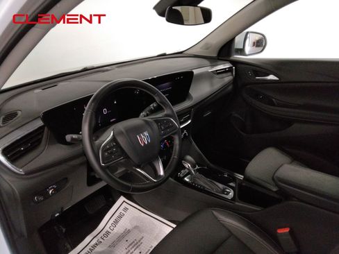Used 2025 Buick Encore GX Preferred image 27