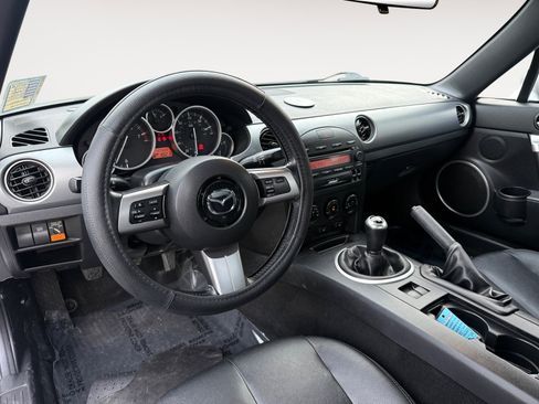 Used 2008 MAZDA MX-5 Miata Grand Touring w/ Premium Pkg image 15