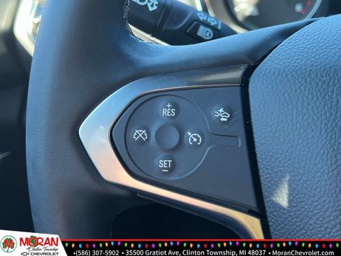 Certified 2023 Chevrolet Traverse LT image 24