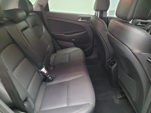 Used 2017 Hyundai Tucson Limited image 19