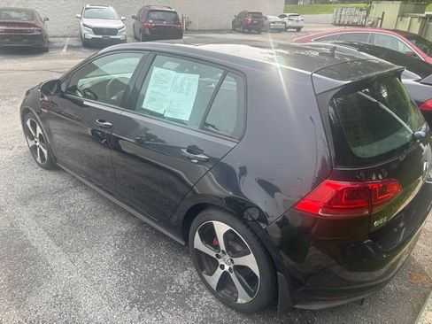 Used 2016 Volkswagen GTI SE w/ Lighting Package (SEL) FWD image 3
