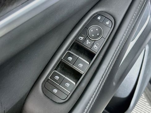 Used 2023 INFINITI QX60 Sensory w/ Vision Package AWD/4WD image 18