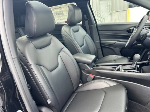 New 2026 Jeep Compass Limited w/ Sun, Sound & Navigation Group AWD/4WD image 41