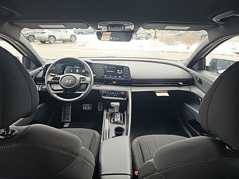 New 2026 Hyundai Elantra Sport FWD image 30