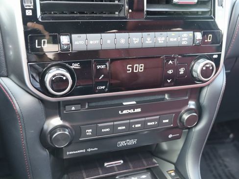 Used 2023 Lexus GX 460 Luxury w/ Sport Design Package image 38