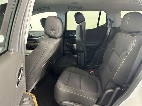 Used 2023 GMC Acadia SLE w/ Driver Convenience Package FWD image 25