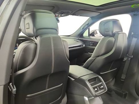 Used 2025 Cadillac Lyriq Sport AWD/4WD image 32