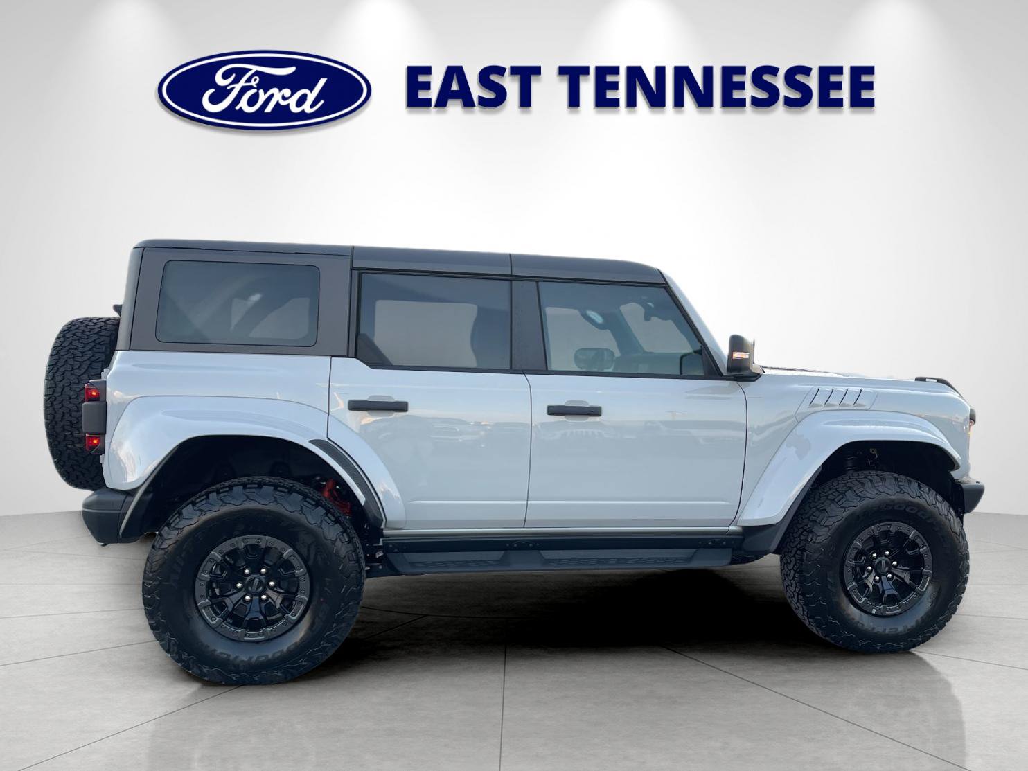 New 2026 Ford Bronco Raptor AWD/4WD image 2