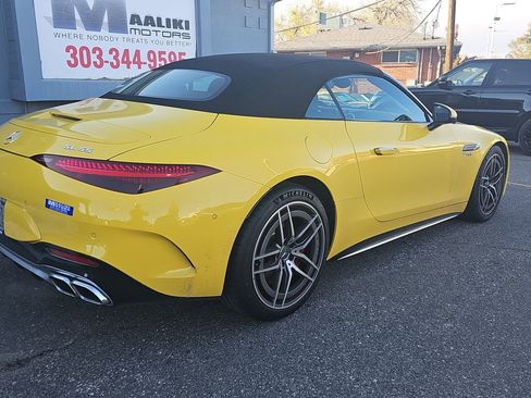 Used 2022 Mercedes-Benz SL 55 AMG 4MATIC image 4