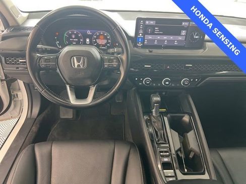 Used 2023 Honda Accord Touring image 15