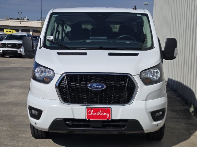 Used 2025 Ford Transit 350 XLT RWD image 3