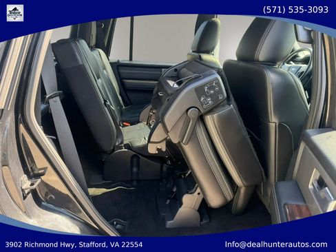 Used 2015 Ford Expedition Platinum AWD/4WD image 22