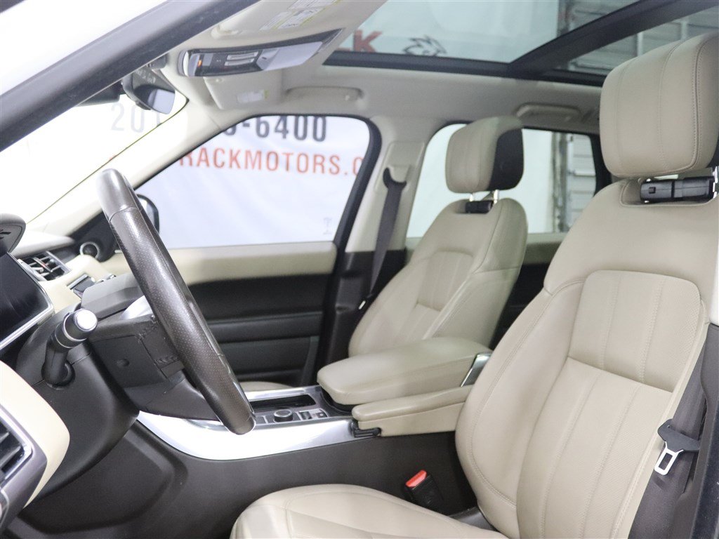 Used 2018 Land Rover Range Rover Sport HSE AWD/4WD image 15