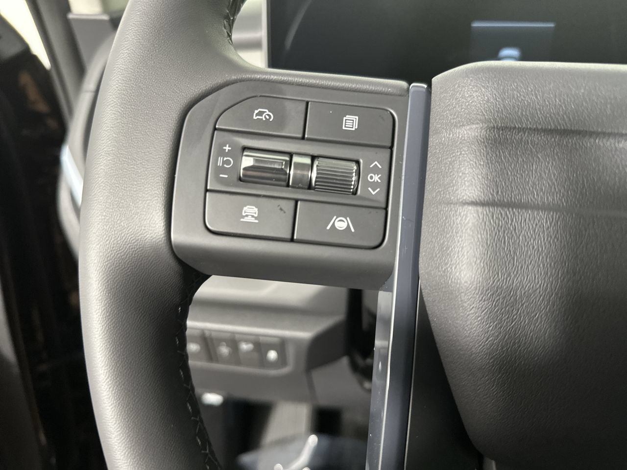 New 2027 Kia Seltos S FWD image 10