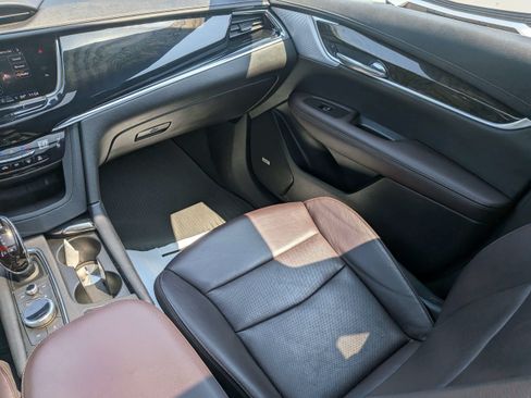 Certified 2021 Cadillac XT6 Premium Luxury AWD/4WD image 20