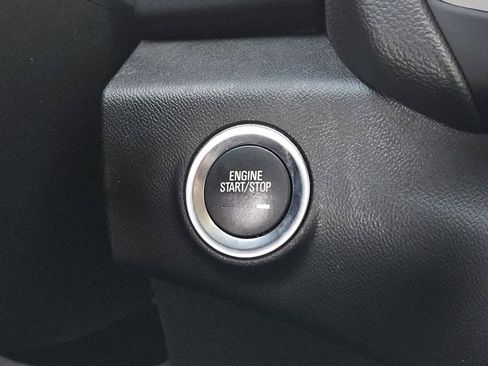 Used 2023 GMC Terrain SLE w/ Driver Convenience Package FWD image 17