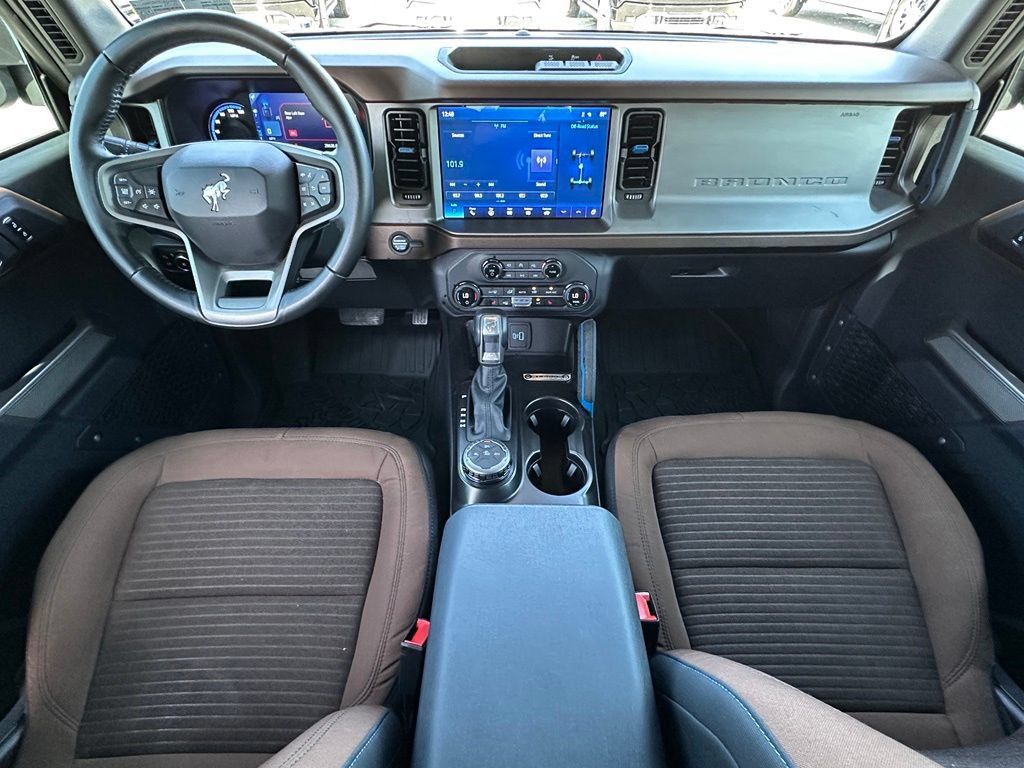 Used 2023 Ford Bronco Outer Banks AWD/4WD image 29