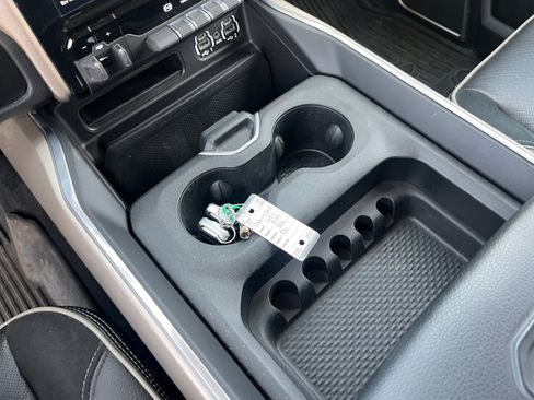 Used 2021 RAM 3500 Laramie image 32