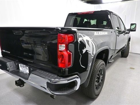 New 2026 Chevrolet Silverado 2500 W/T image 5