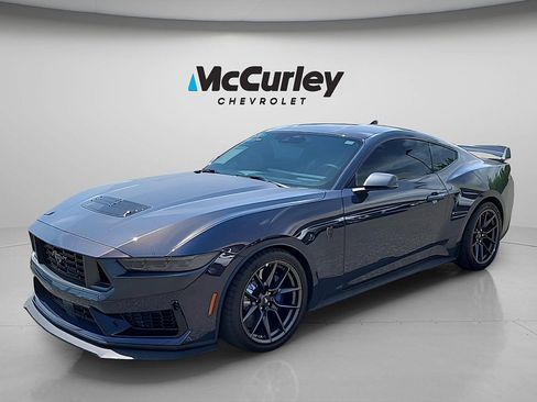 Used 2024 Ford Mustang Dark Horse w/ Dark Horse Handlin Package RWD image 3
