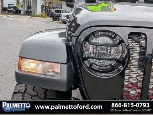 Used 2021 Jeep Gladiator Sport AWD/4WD image 10