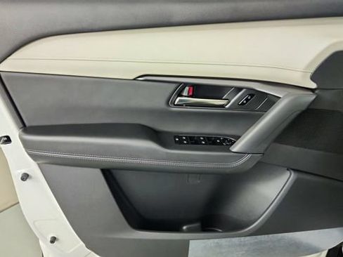 New 2026 MAZDA CX-5 Preferred AWD/4WD image 9
