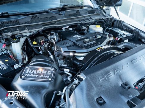 Used 2016 RAM 2500 Laramie image 28