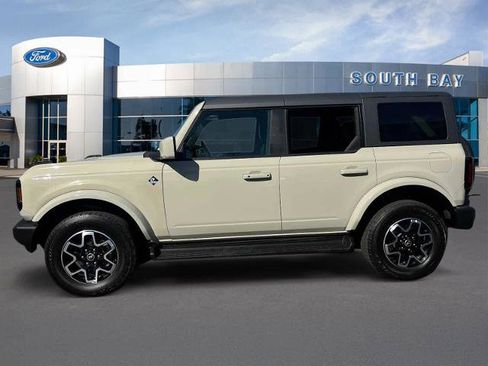 Certified 2025 Ford Bronco Outer Banks image 1