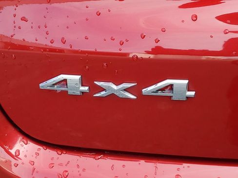 Used 2025 Jeep Compass Limited AWD/4WD image 8