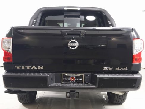 Used 2023 Nissan Titan SV w/ Accessory Utility Package image 50