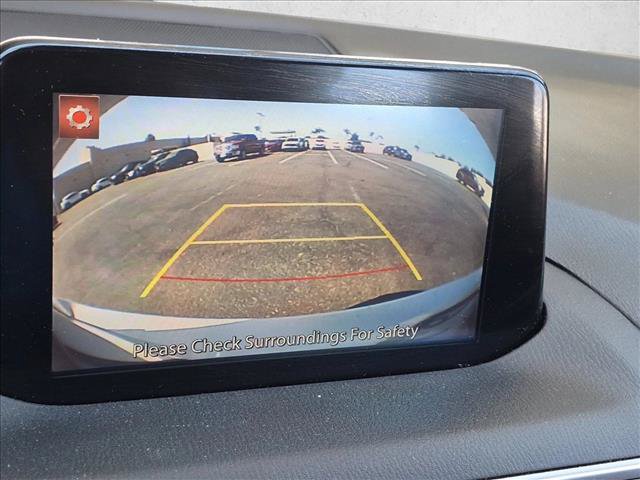 Used 2018 MAZDA MAZDA3 Touring FWD image 9