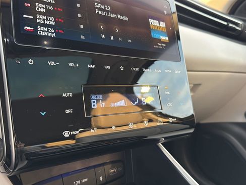 Used 2023 Hyundai Tucson Limited w/ Cargo Package image 22