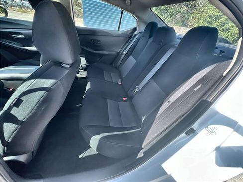 Used 2024 Nissan Sentra SV image 24