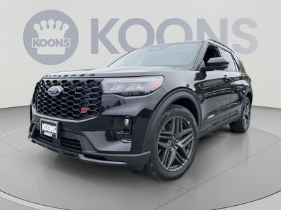 New 2026 Ford Explorer ST w/ Sun And Sound Package