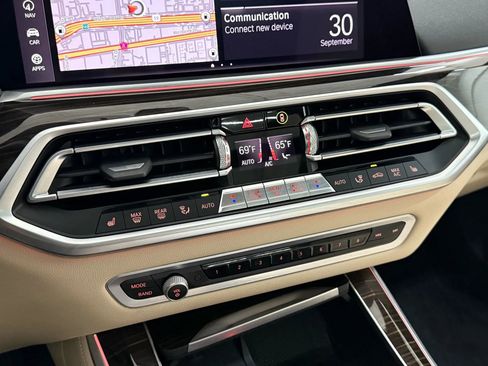 Used 2019 BMW X5 xDrive40i w/ Convenience Package image 28