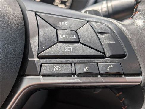 Used 2022 Nissan Altima 2.0 SR image 17